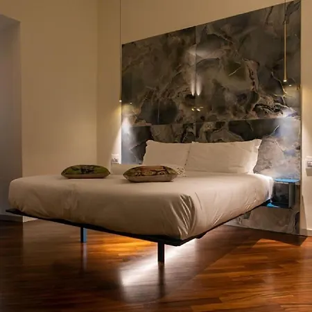 Bhr Cavour 150 Guest house