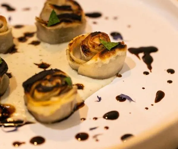 Bhr Cavour 150 Affittacamere 4*