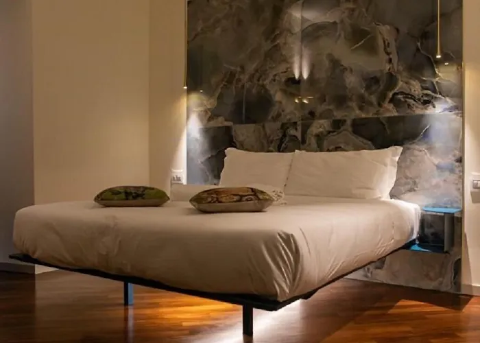 Bhr Cavour 150 Affittacamere